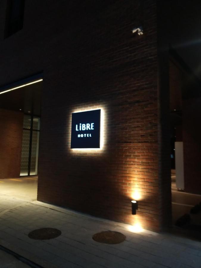 Hotel Libre Siheung Exterior foto